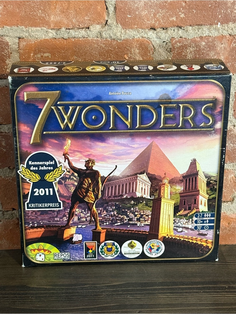 7 Wonders Board Game Complete Strategy Civilization Building Card Drafting Game